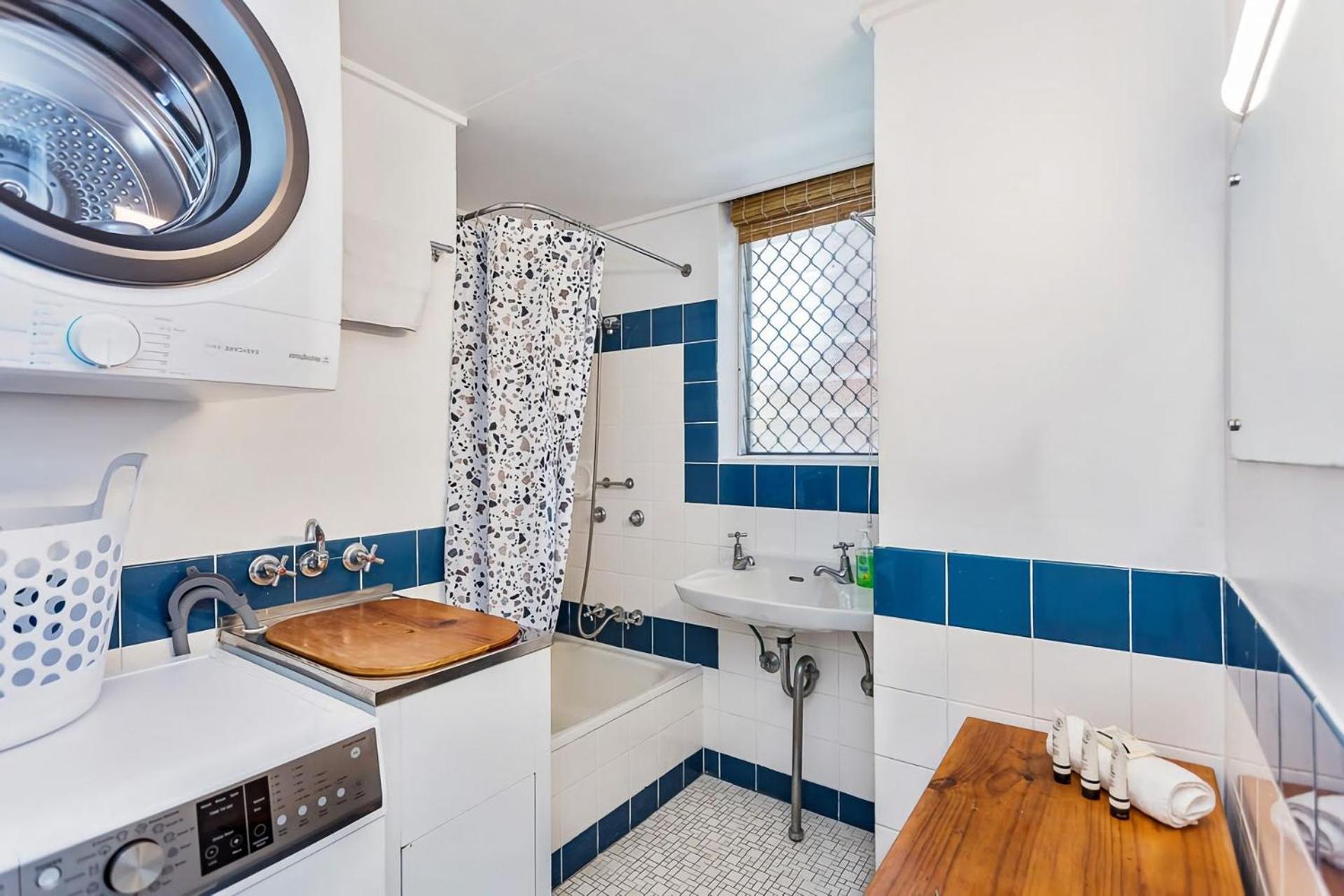 Apartamento Beachside Bliss Your Ideal Coastal Hideaway Gold Coast Exterior foto