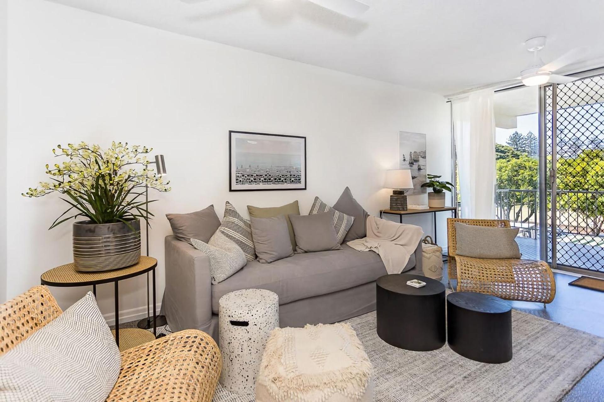 Apartamento Beachside Bliss Your Ideal Coastal Hideaway Gold Coast Exterior foto